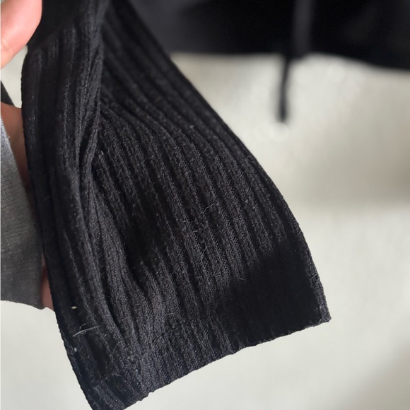 Black Ruched Long Sleeve Top - Picture 3 of 4